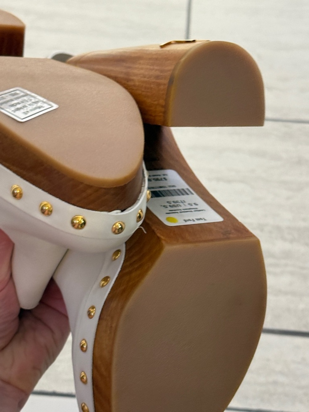 Tom Ford White Leather Platform Slingback Clogs | Gold Stud Trim | size 39.5 - Picture 11 of 13